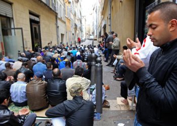 France and the Islamist Movements: A Long Non-Dialogue