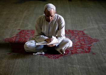 Transformations in Political Islamist Rhetoric in Saudi Arabia: From “Caliphate” to “Law”